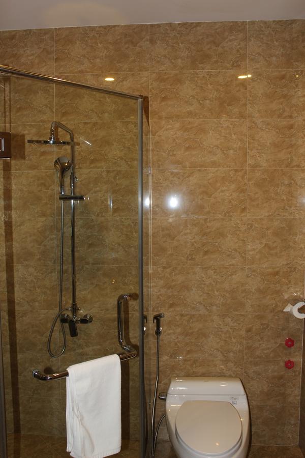 Hai Yen Luxury Hotel Cam Pha Zewnętrze zdjęcie